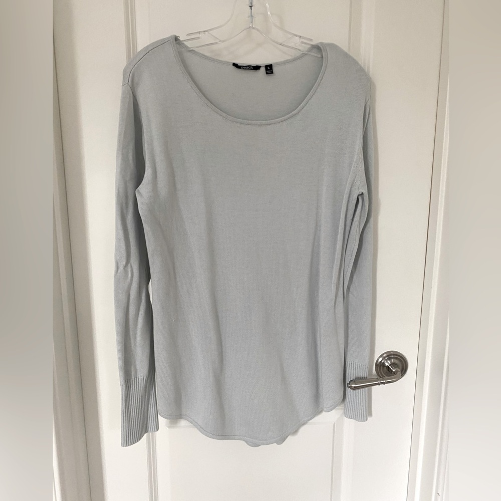 Peach pale blue gray knit top in size L